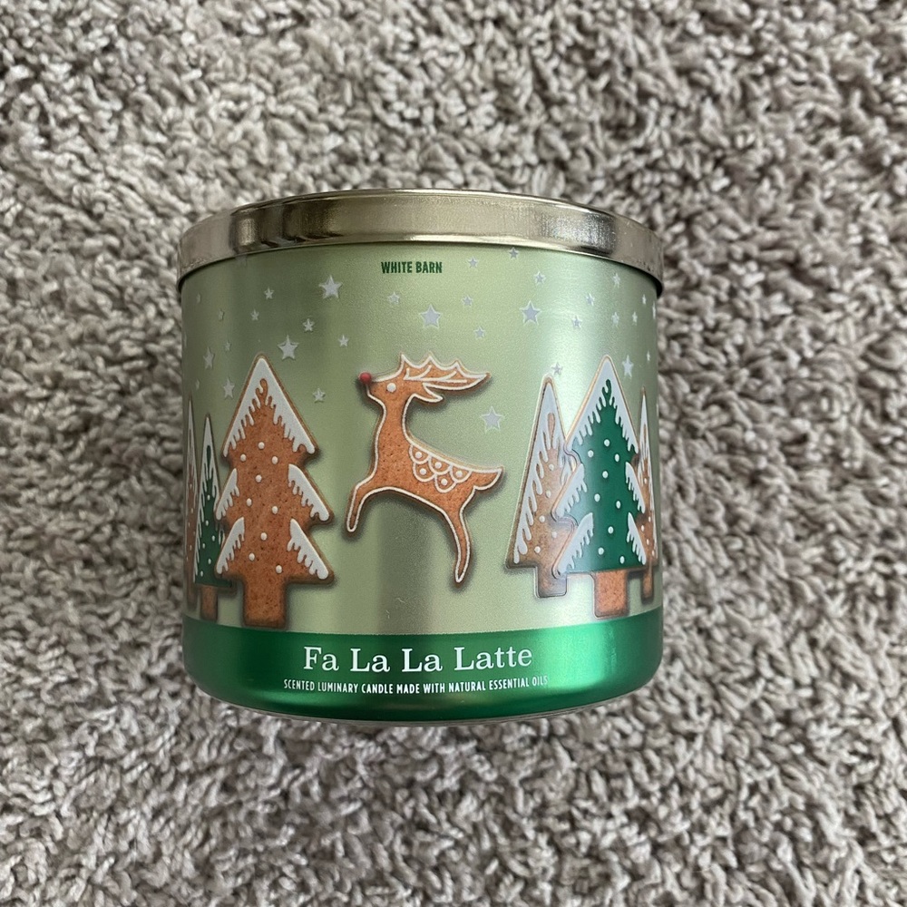 Fa La La Latte candle